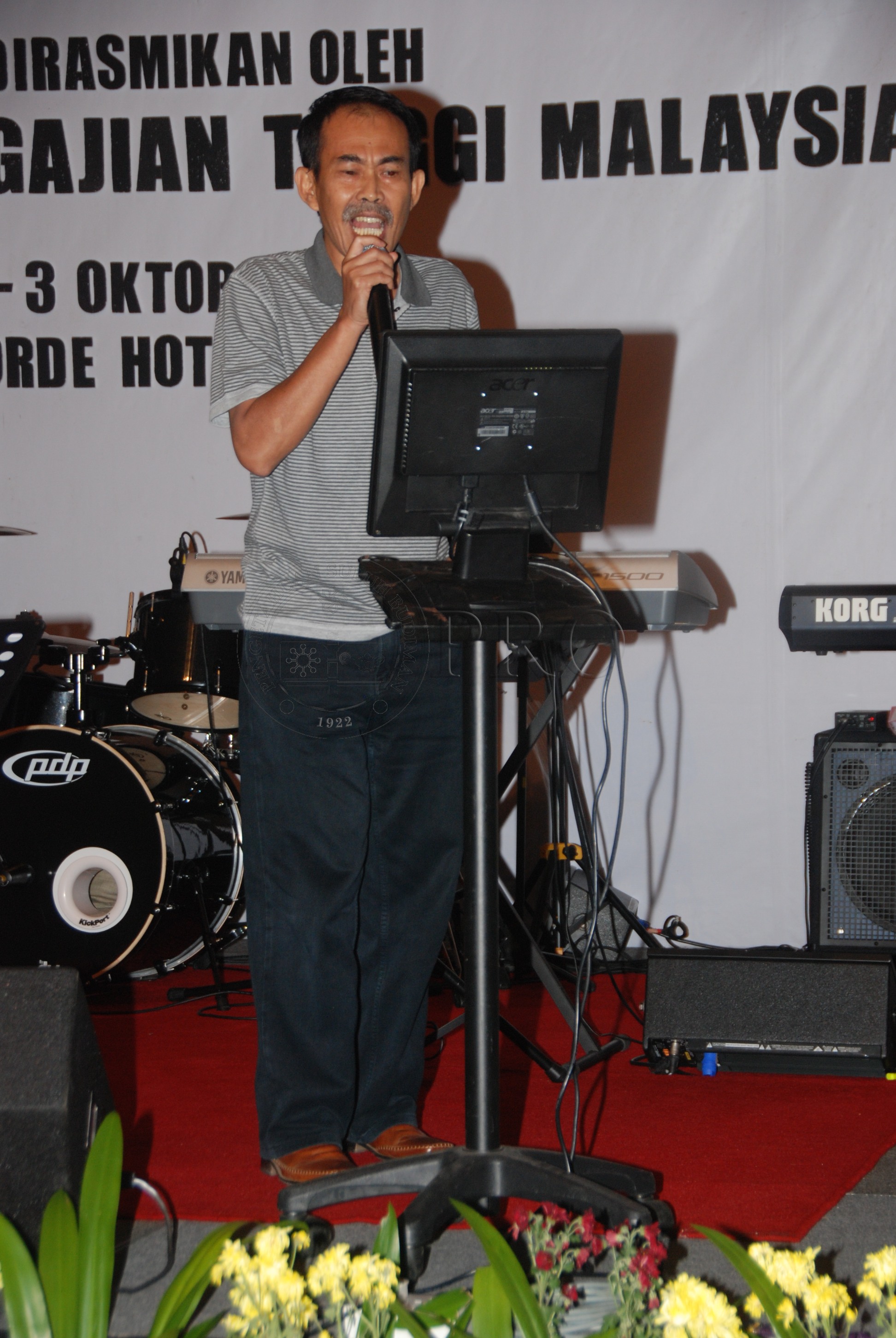 PRO 12 120 upi DSC 6153